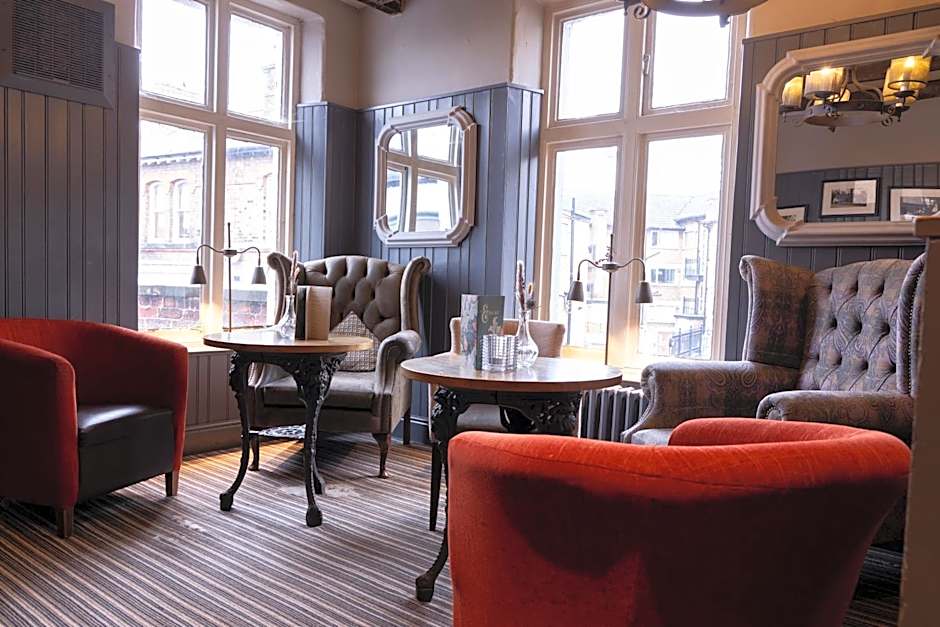 De Trafford Arms by Chef & Brewer Collection