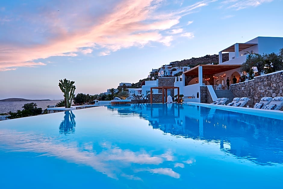 Katikies Mykonos - The Leading Hotels Of The World