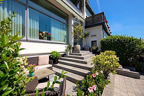 Hotel La Rosa Amsterdam Beach