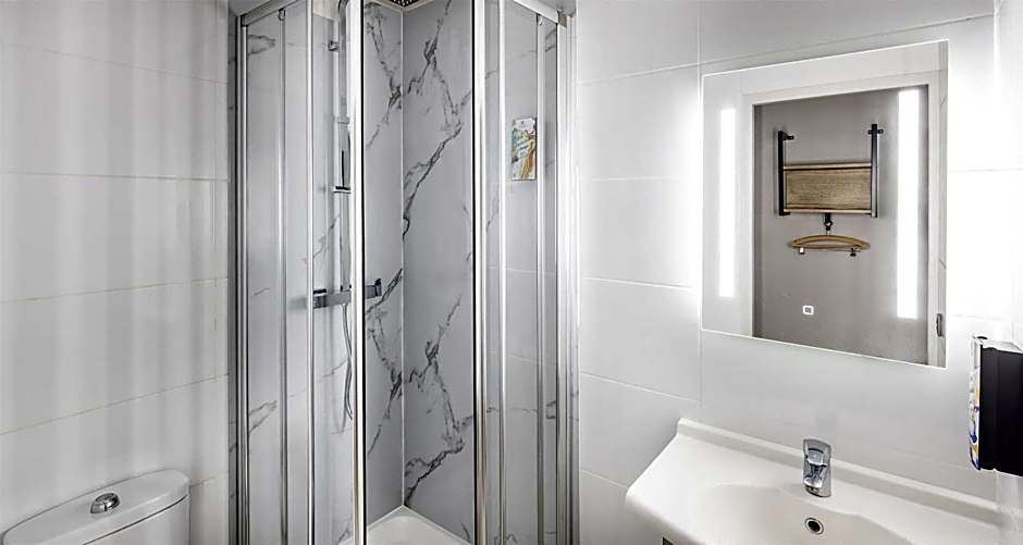 Sure Hotel by Best Western Nimes Est