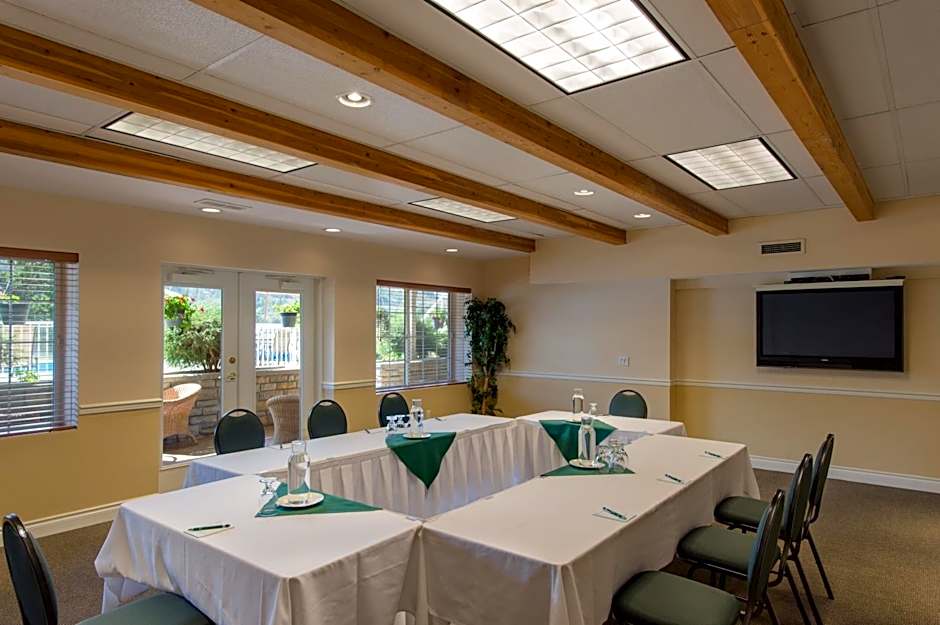 South Thompson Inn & Conference Centre