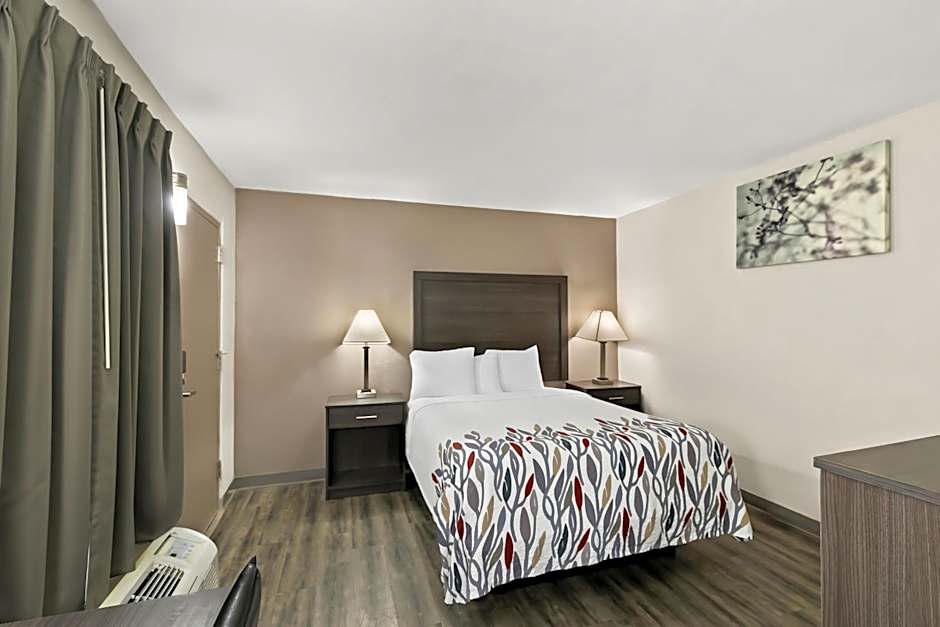 Red Roof Inn & Suites Duncan