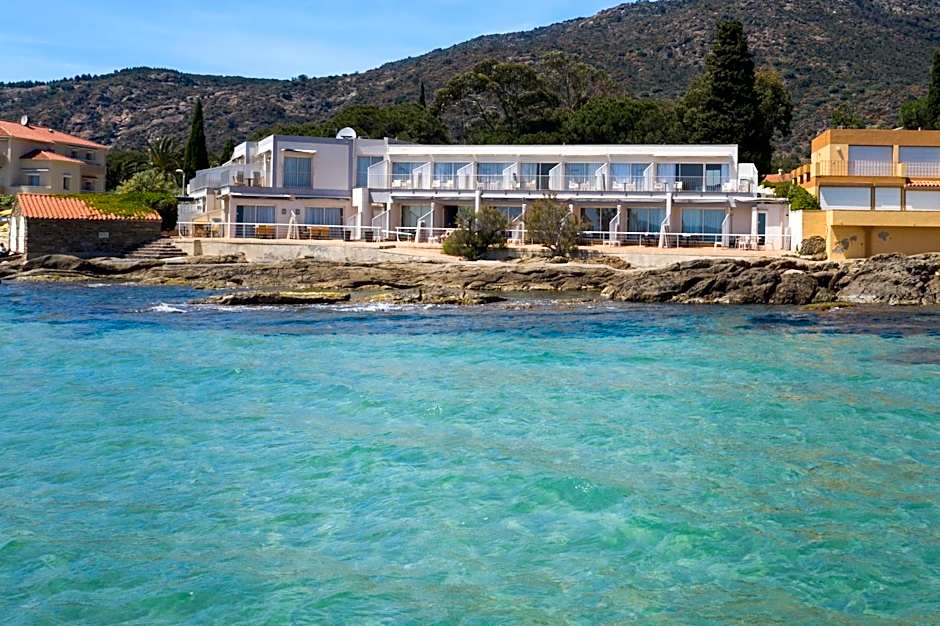 Roc Hotel - Hôtel 4 étoiles les pieds dans l'eau