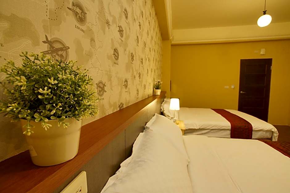 輕旅小站 Soft Travel Hostel