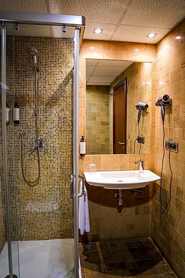 Hotel Baeza Monumental by eme hoteles
