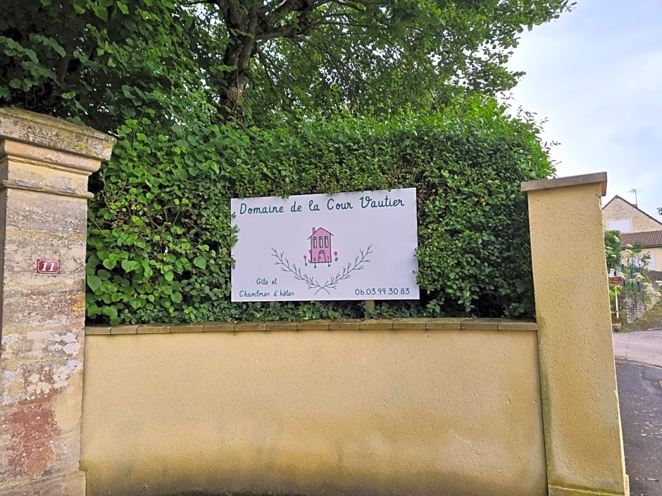 Domaine De La Cour Vautier