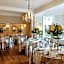 Woodland Manor Hotel