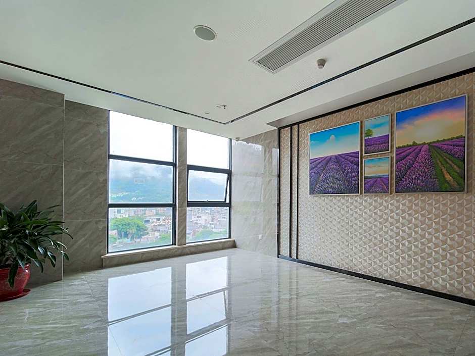 Lavande Hotel Heyuan Zijin