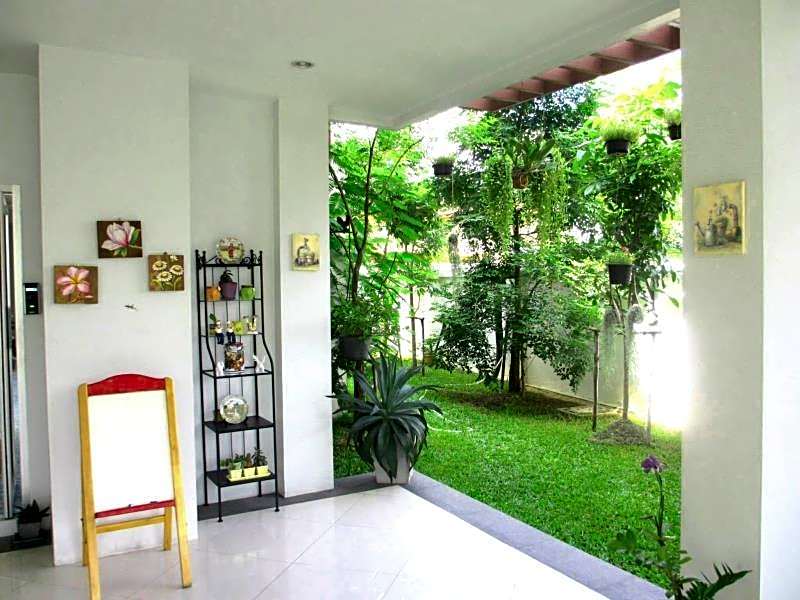 The Meet Green Apartment