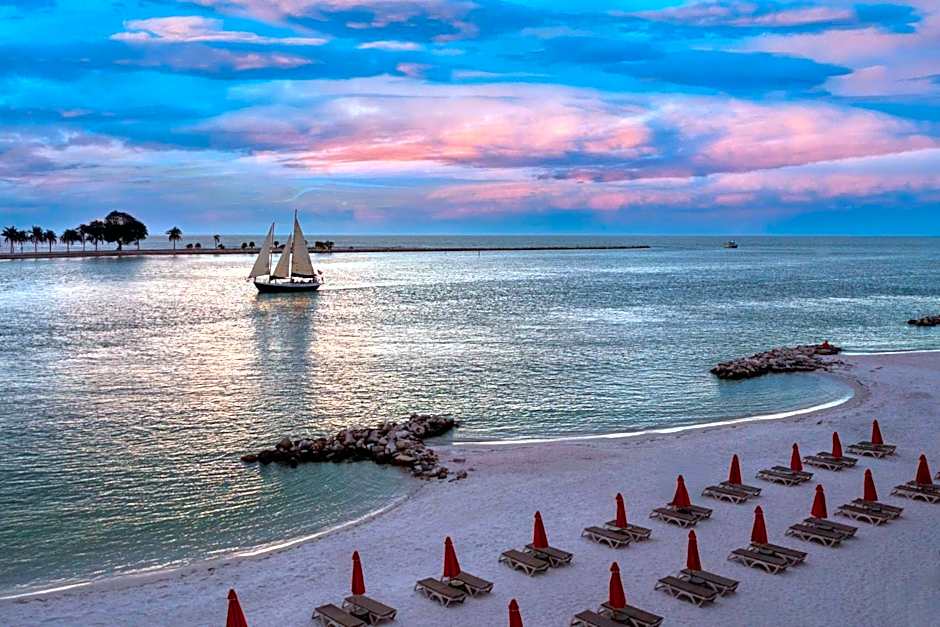 Hampton Inn By Hilton and Suites Clearwater Beach