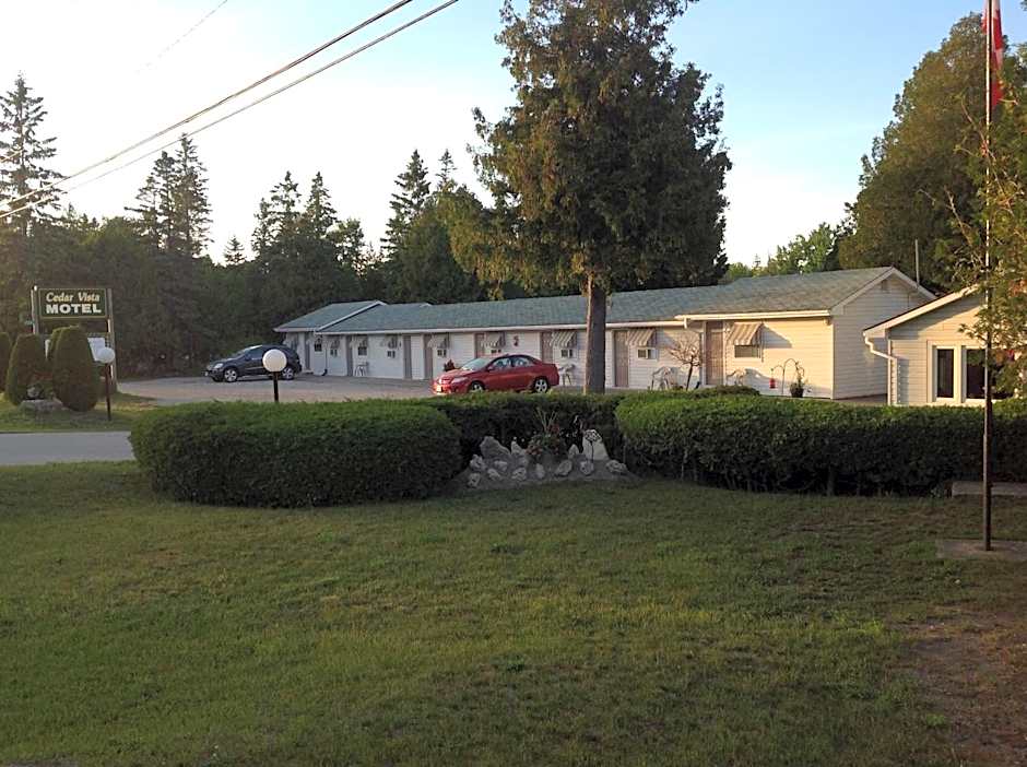 Cedar Vista Motel