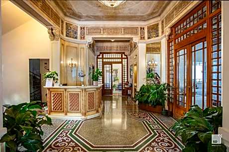 Hotel Villa Elena
