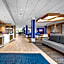 Holiday Inn Express & Suites Marinette By IHG