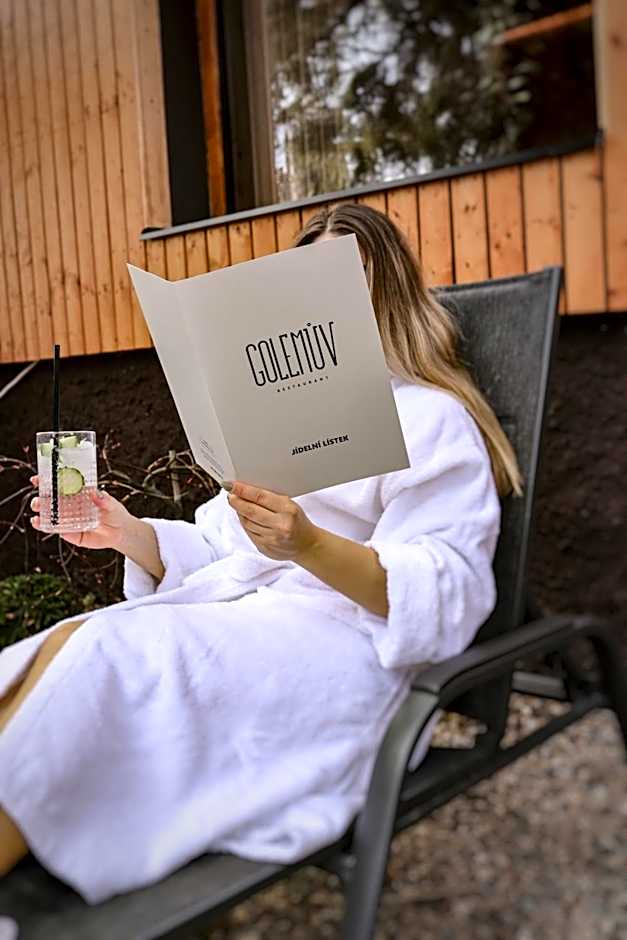 Golden Golem hotel & Spa