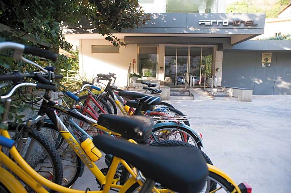 FerroHotel