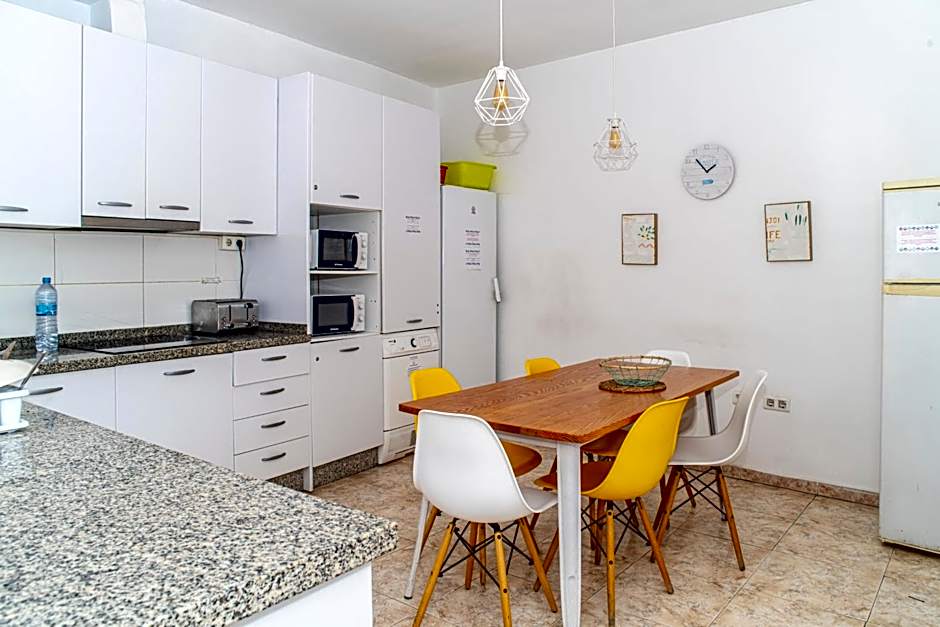 La Moraga de Poniente Malaga Hostel