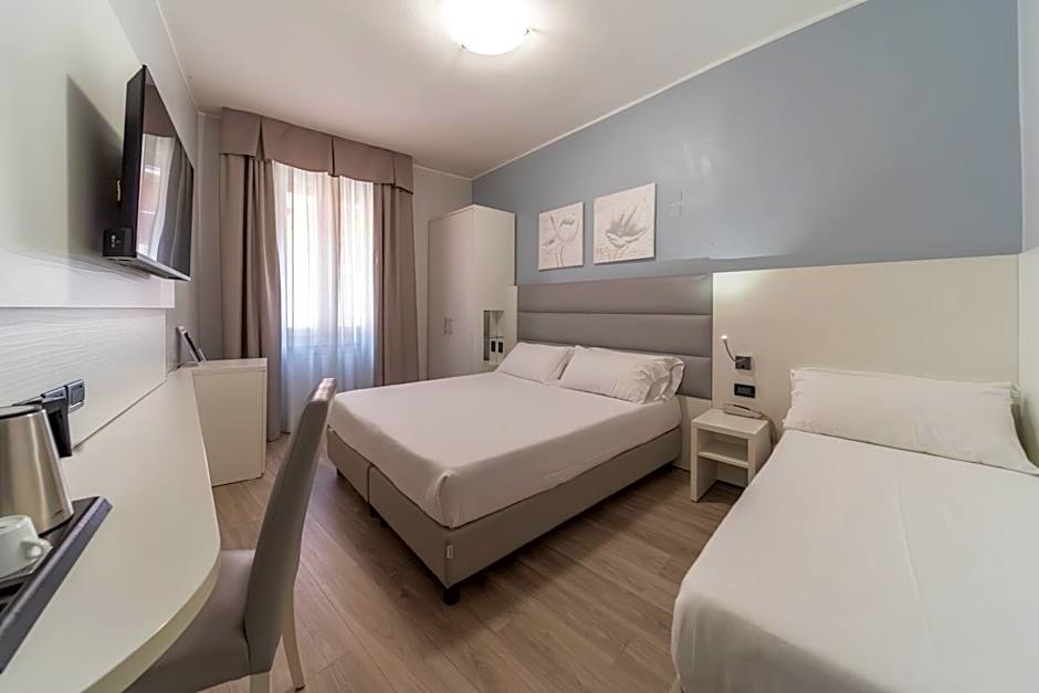 Hotel University
