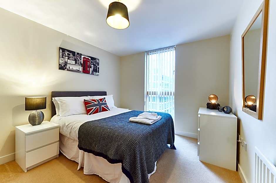 ShortstayMK Vizion apartments, with free superfast wi-fi, parking