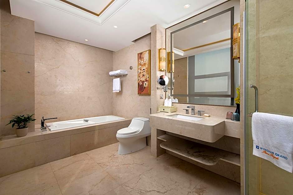 Wyndham Grand Plaza Royale Changsheng Jiangyin