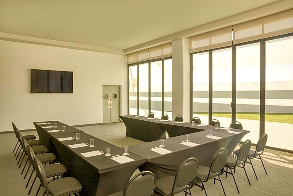 Fiesta Inn Guadalajara Aeropuerto