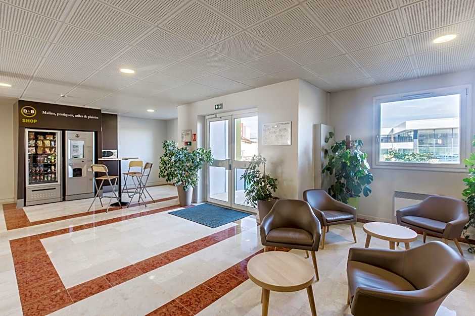 B&B Hôtel Lyon Grand Stade Meyzieu