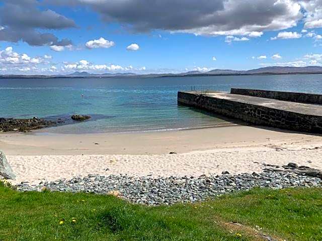 Port Charlotte Hotel