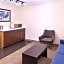 Holiday Inn Express Hotel & Suites Southfield - Detroit