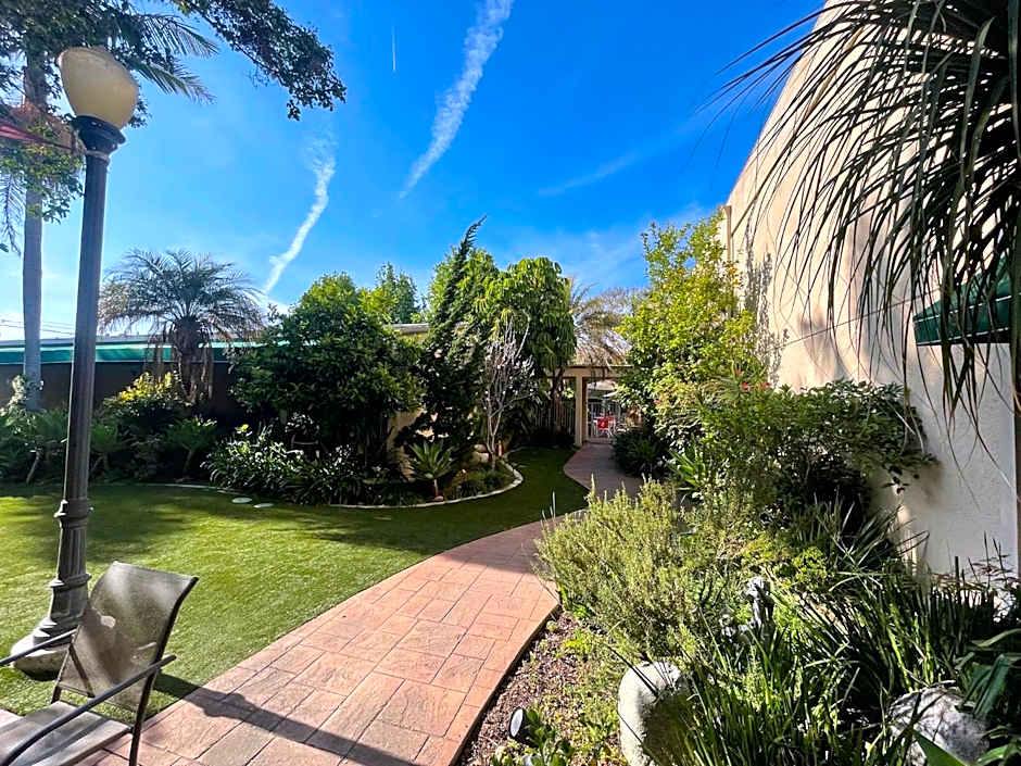 Hotel Pacific Garden