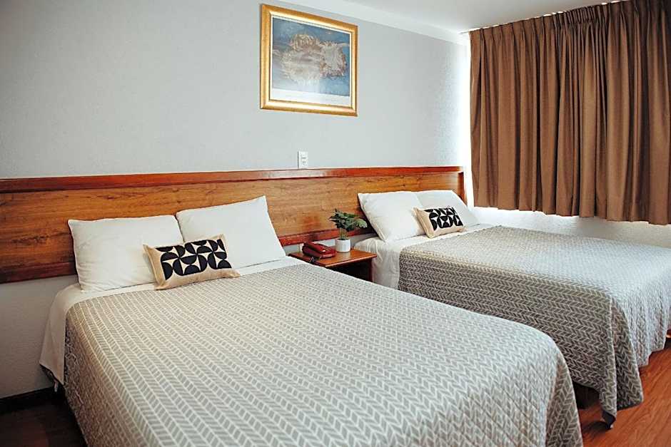 Hotel Don Simon