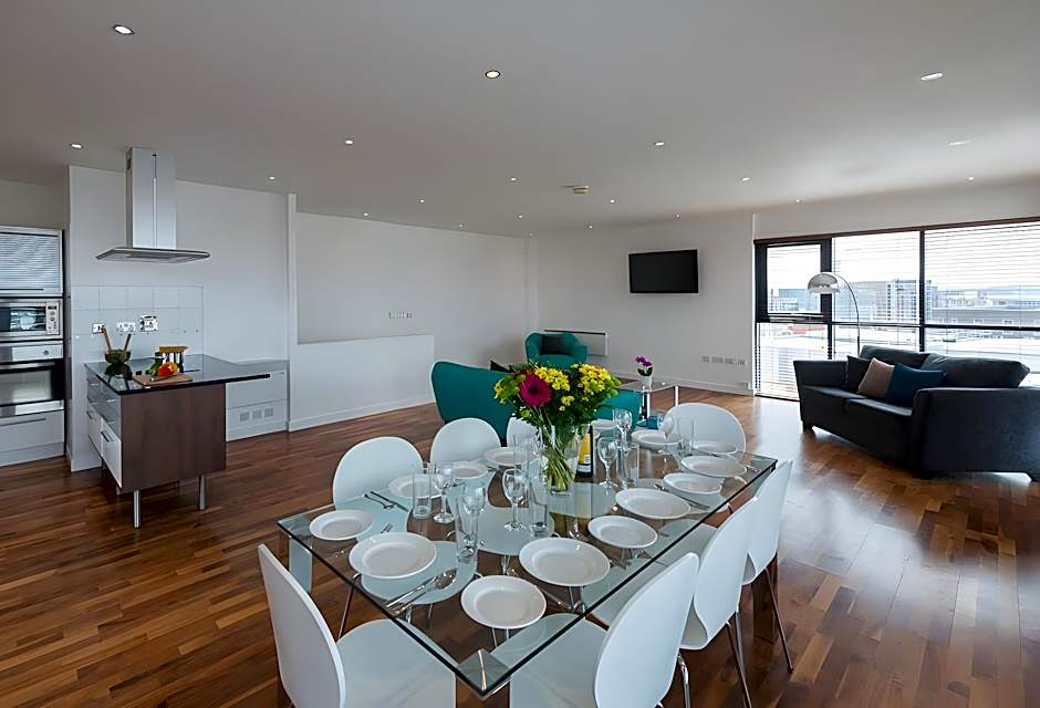 Base Serviced Apartments - Duke Street