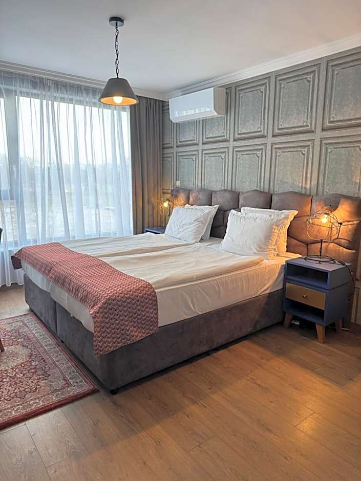 Avenue Aparthotel