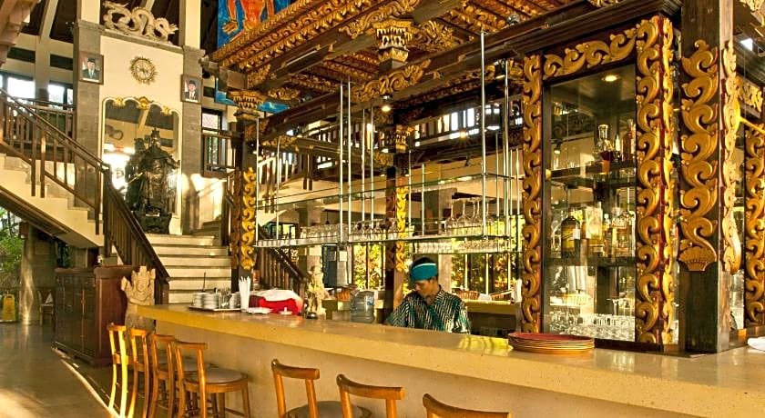 Hotel Kumala Pantai