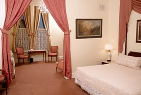 Parlour Suite