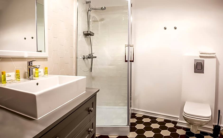 Matisse Bucharest Old Town