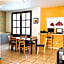 Happy Express Hotel