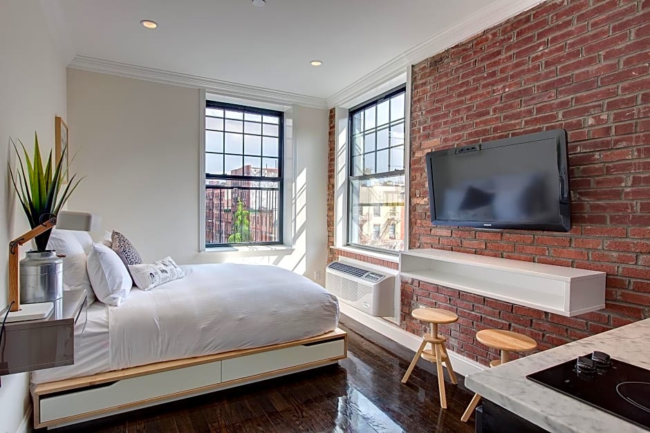 East Village Hotel