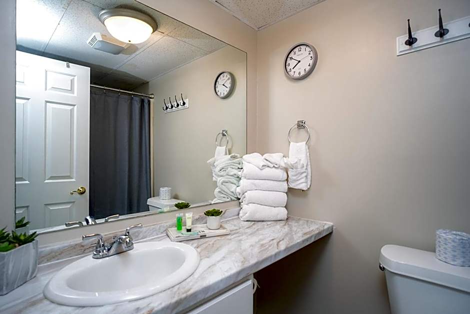 Condo in Gatlinburg very peaceful - 10 min Walk to Main Strip