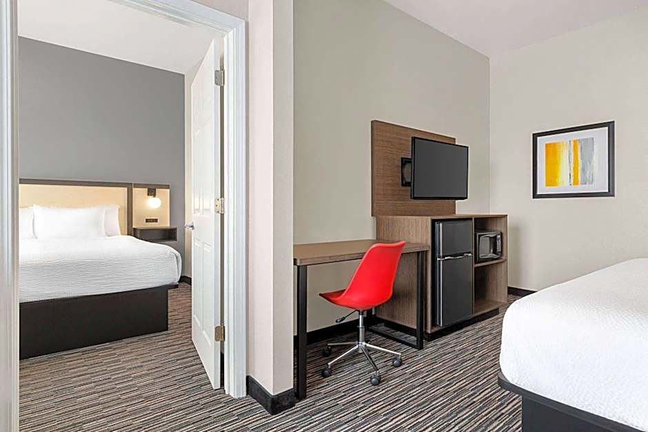 Ramada by Wyndham Marina