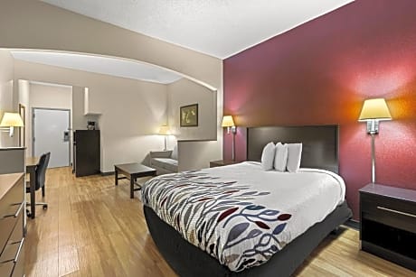 Suite Queen Room Disability Access Non-Smoking