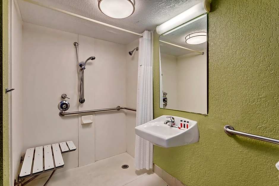 Baymont by Wyndham Jacksonville Orange Park