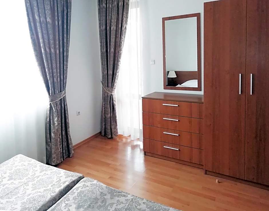 Apart Hotel Efir
