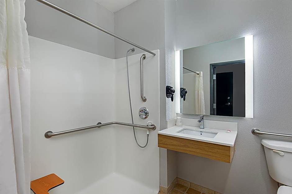 Microtel Inn & Suites By Wyndham Manchester