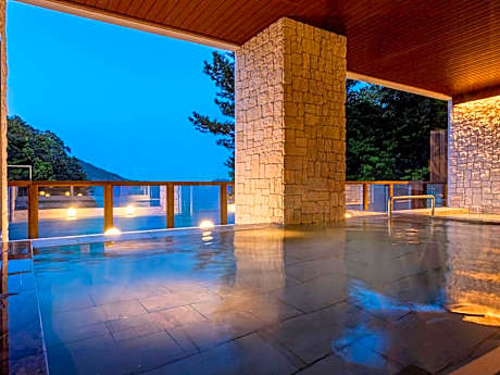 Ooedo Onsen Monogatari Premium Toba Saichoraku