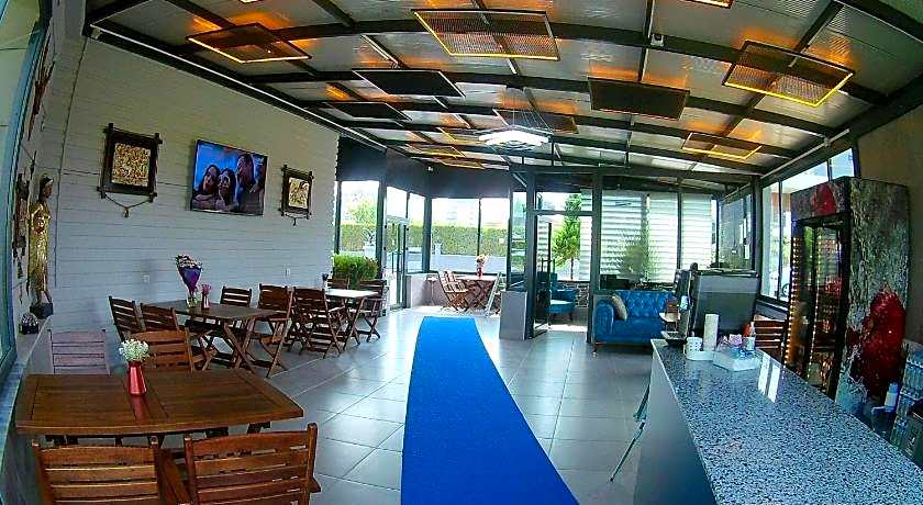 Gardenya Lara Suit Hotel