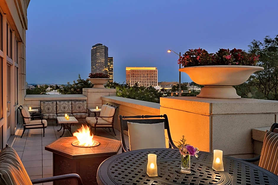 Courtyard by Marriott Tysons McLean