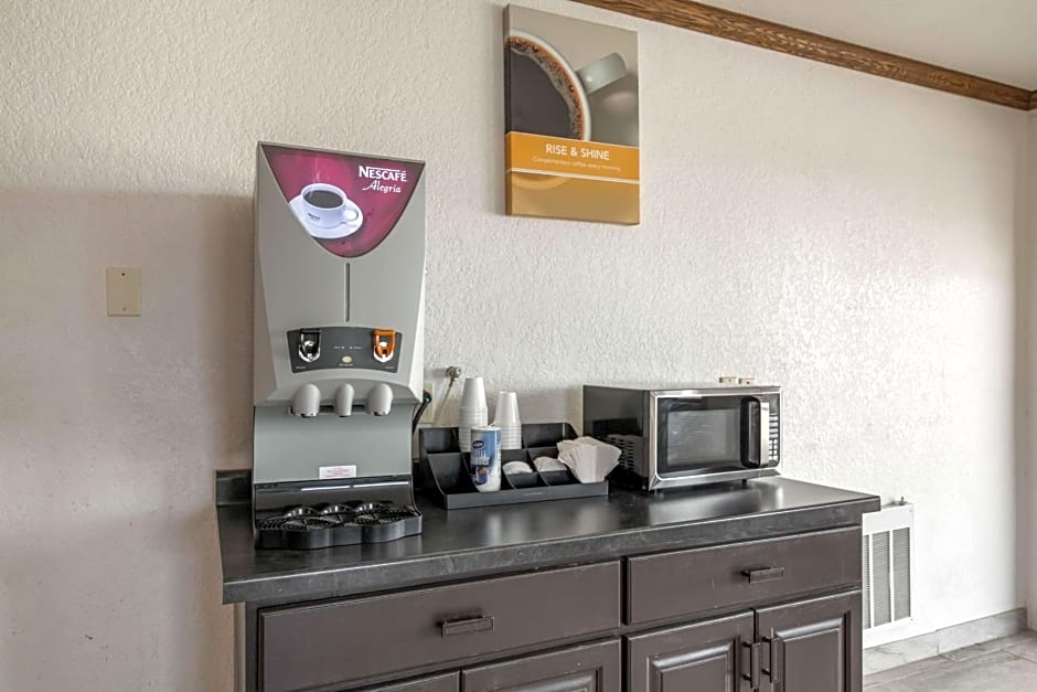Motel 6-Fargo, ND - South