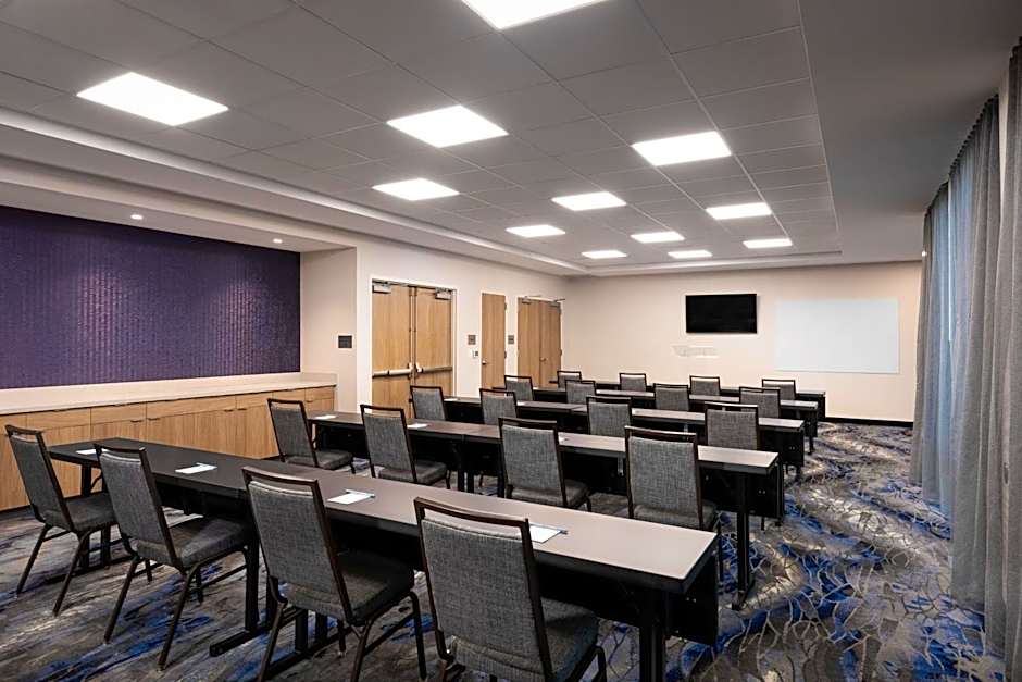 Fairfield Inn & Suites Omaha at MH Landing