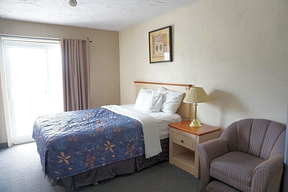 Sand Castle Suites Motel