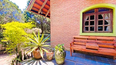 Casa de Campo - Condomínio Arco Íris