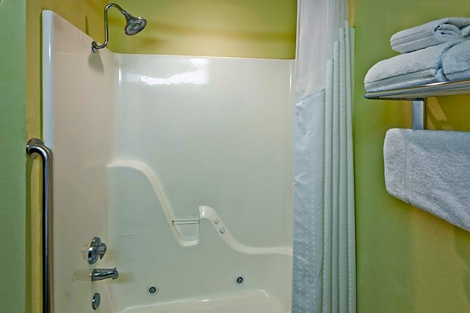 Holiday Inn Express Hotel & Suites Paragould by IHG